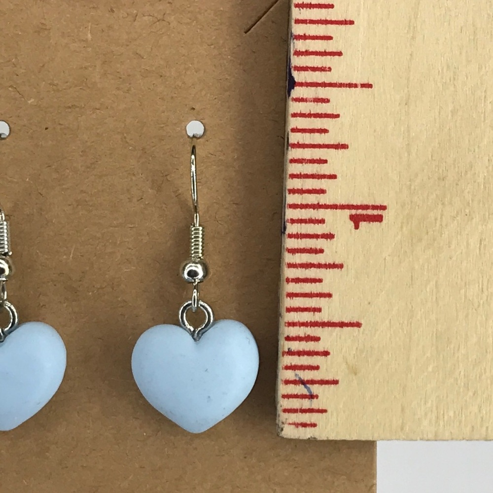 Mini Poly Resin Dangle Heart Earrings Fashion Jewelry - Picture 2 of 4